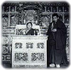 Őszentsége Jampal Sangpoval